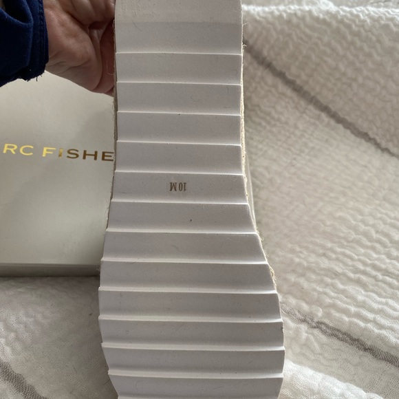 Marc Fisher pink suede espadrille slip on w/ rubber sole & studs New size 10 - Picture 6 of 12